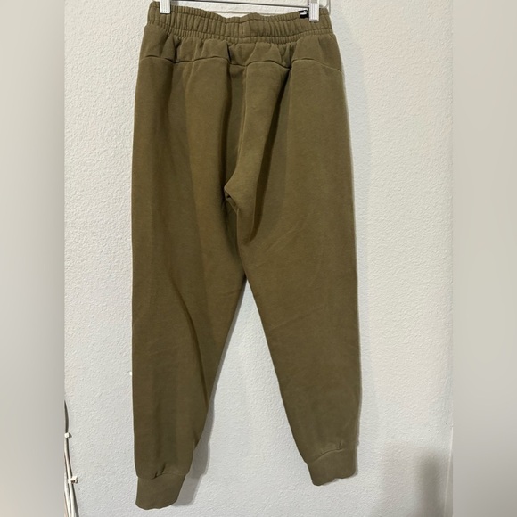 PUMA Green Big Boy Athletic Embroidery Logo Two Front Pockets Pants Joggers Sz S - Picture 6 of 12